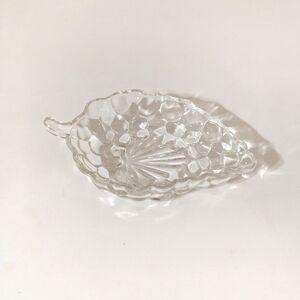 Vintage Anchor Hocking Bubble Glass Clear Grape Dish